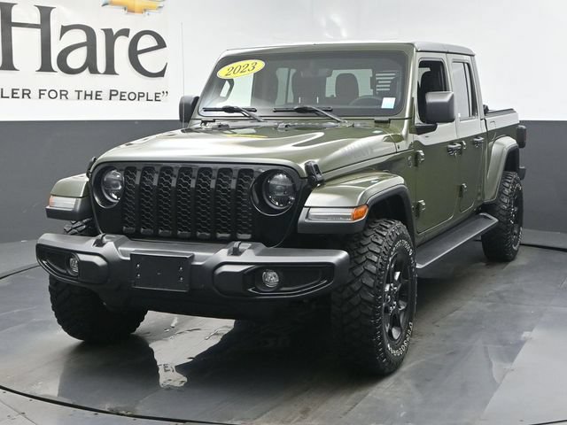 Used 2023 Jeep Gladiator Sport AWD/4WD image 7