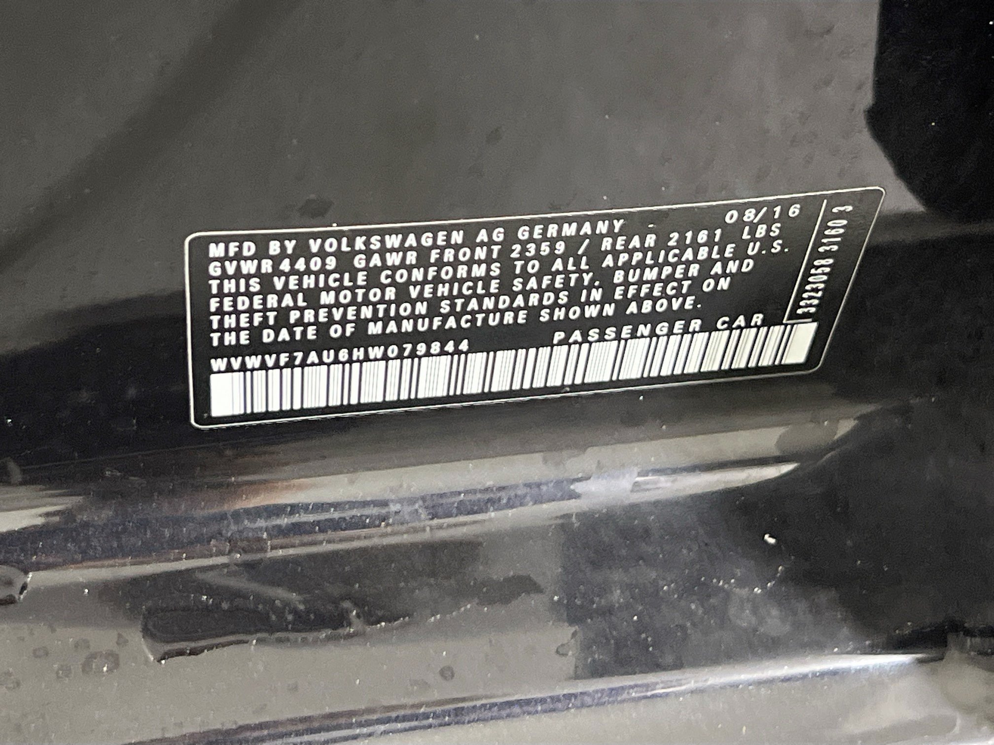 Used 2017 Volkswagen Golf R 4-Door AWD/4WD image 31
