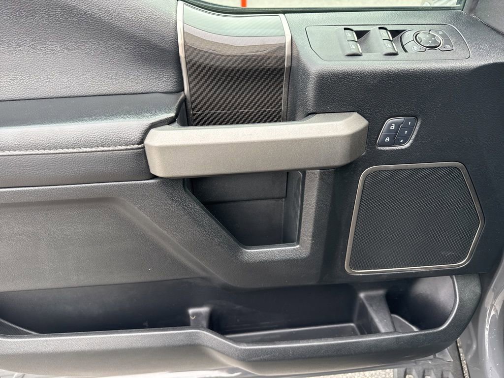 Used 2018 Ford F150 Raptor w/ Equipment Group 802A Luxury image 19