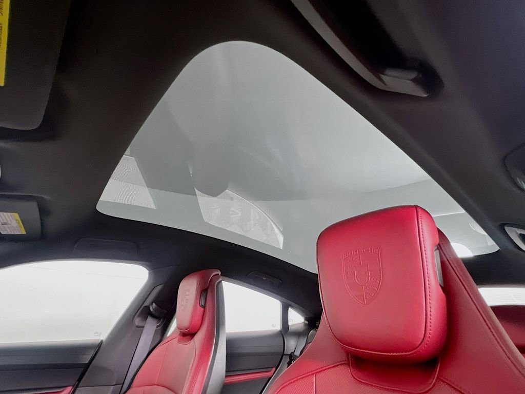 Certified 2022 Porsche Taycan image 14