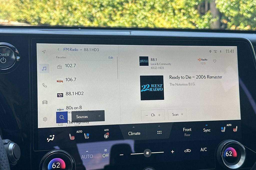 New 2026 Lexus TX 500h AWD image 19