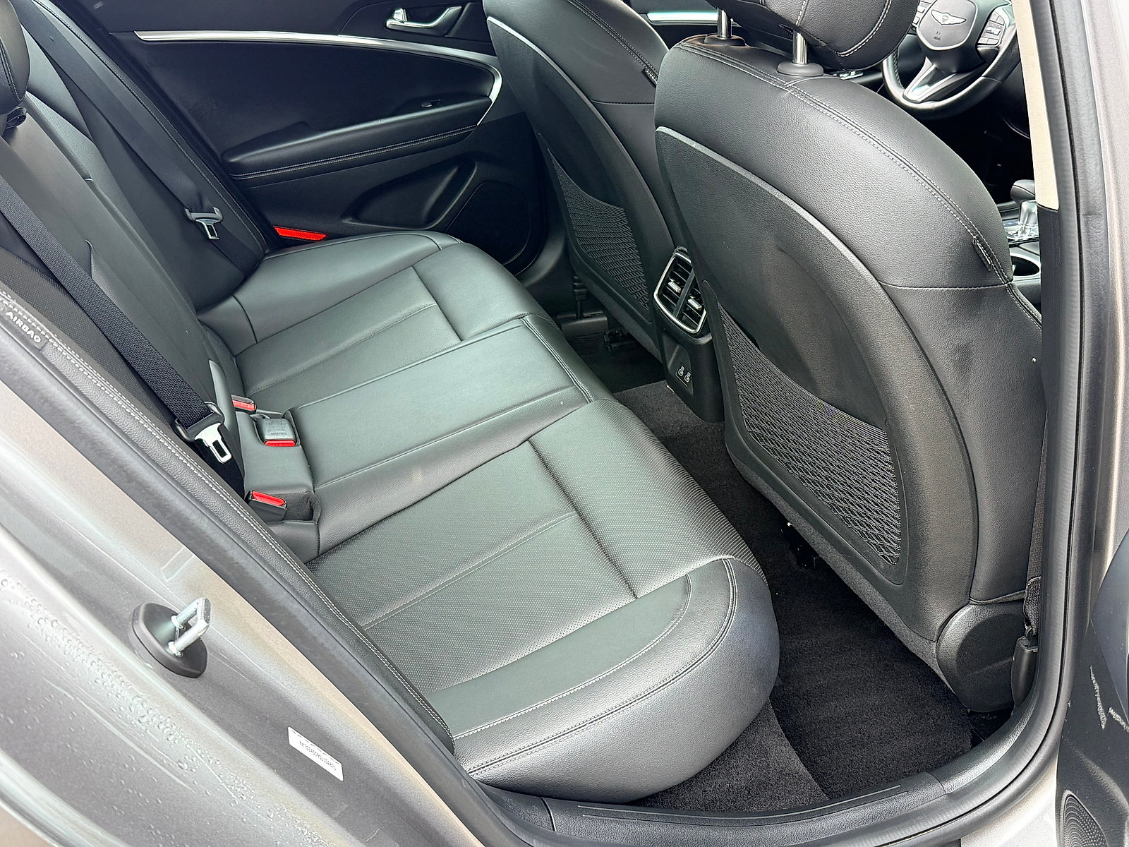 Used 2025 Genesis G70 2.5T AWD/4WD image 43