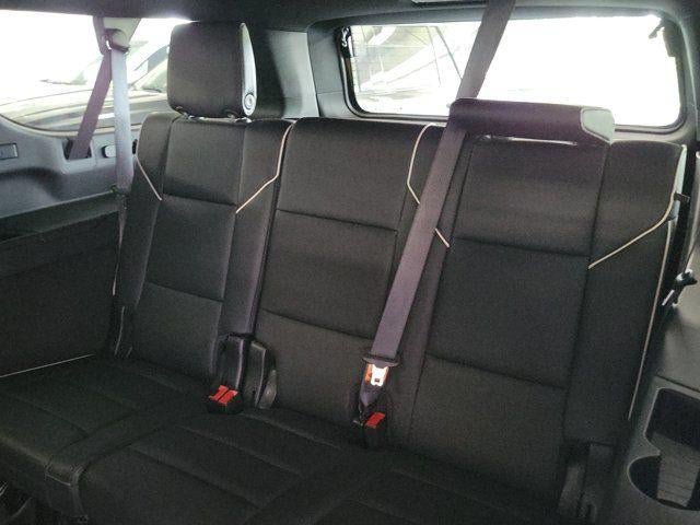 Certified 2024 Cadillac Escalade ESV Sport AWD/4WD image 13
