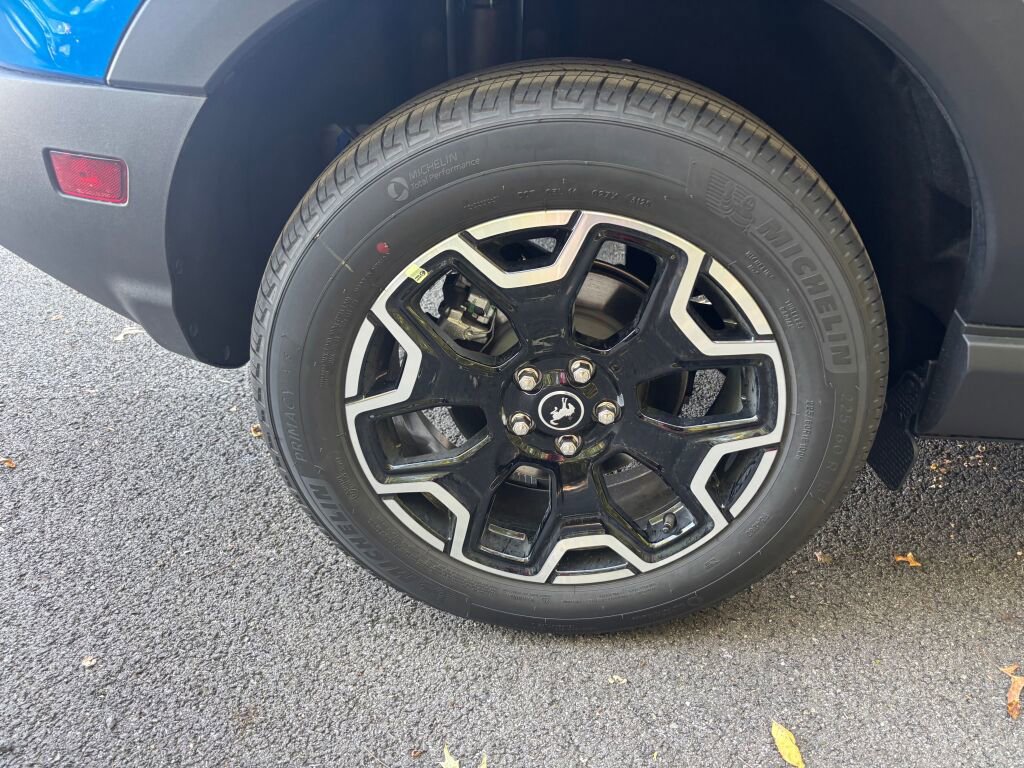 New 2025 Ford Bronco Sport Outer Banks w/ Outer Banks Tech Package+ image 8