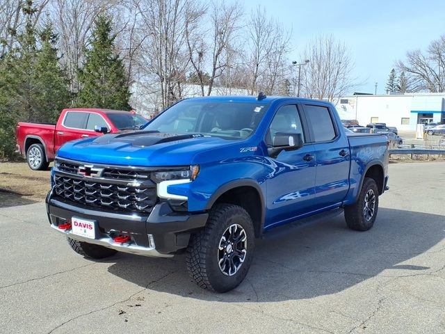 Used 2023 Chevrolet Silverado 1500 ZR2 w/ Technology Package image 8