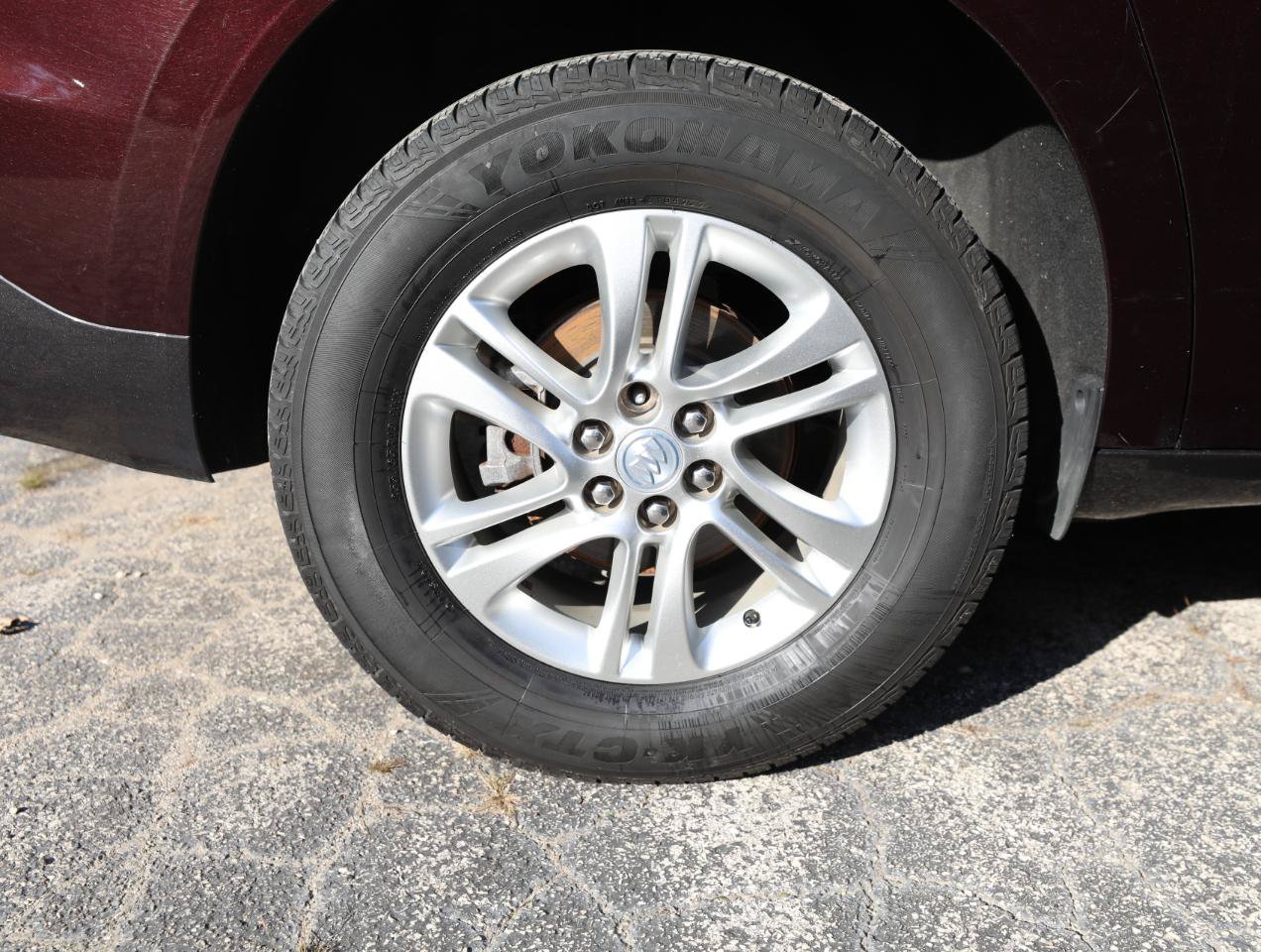 Used 2018 Buick Enclave Essence FWD image 9