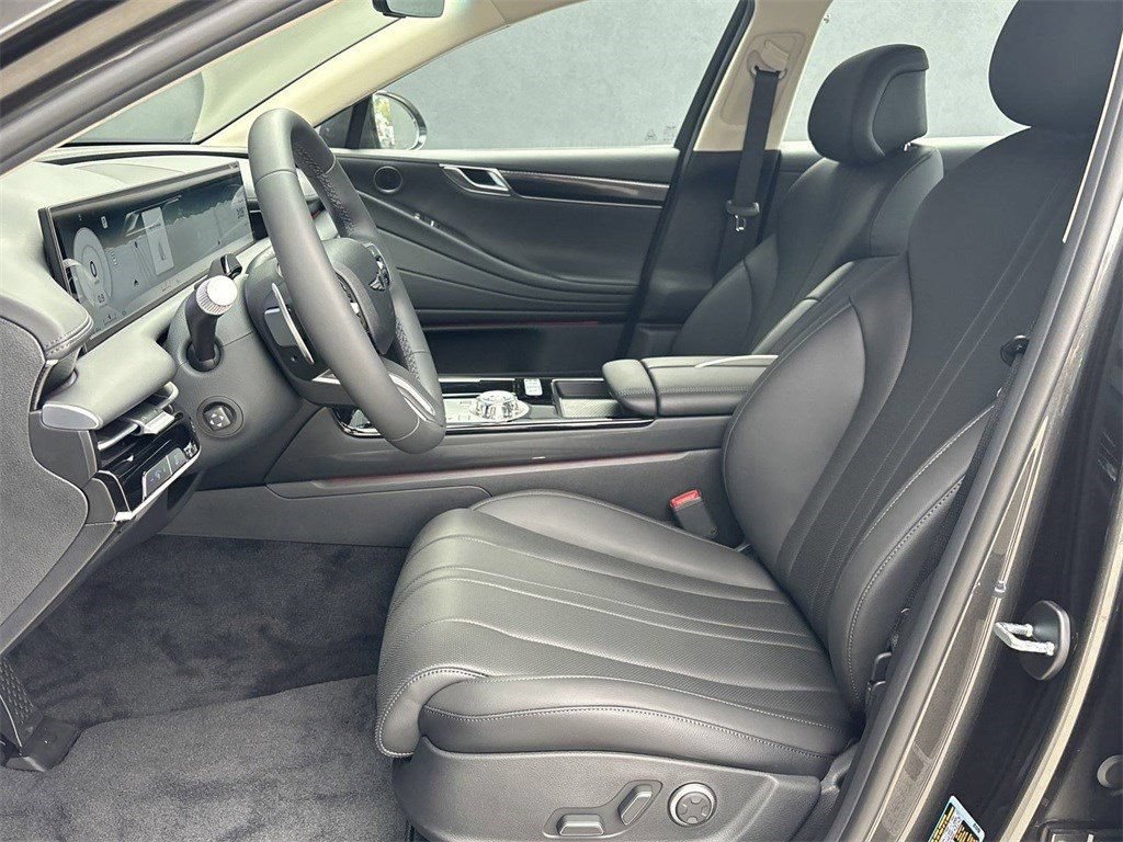 Used 2025 Genesis G80 2.5T AWD/4WD image 12