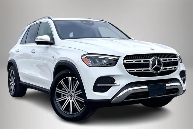 New 2025 Mercedes-Benz GLE 450e 4MATIC image 1