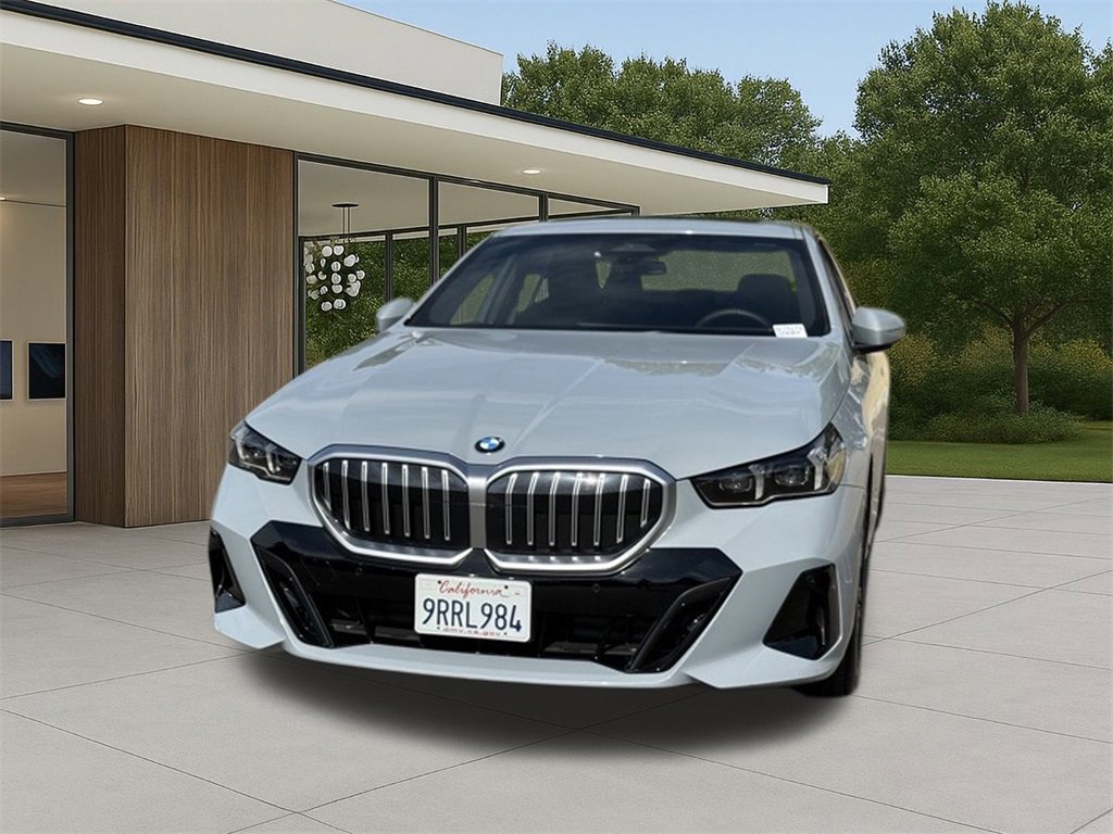 Used 2025 BMW 530i xDrive w/ M Sport Package image 2