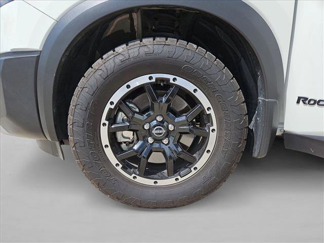 Used 2025 Nissan Pathfinder Rock Creek AWD/4WD image 21