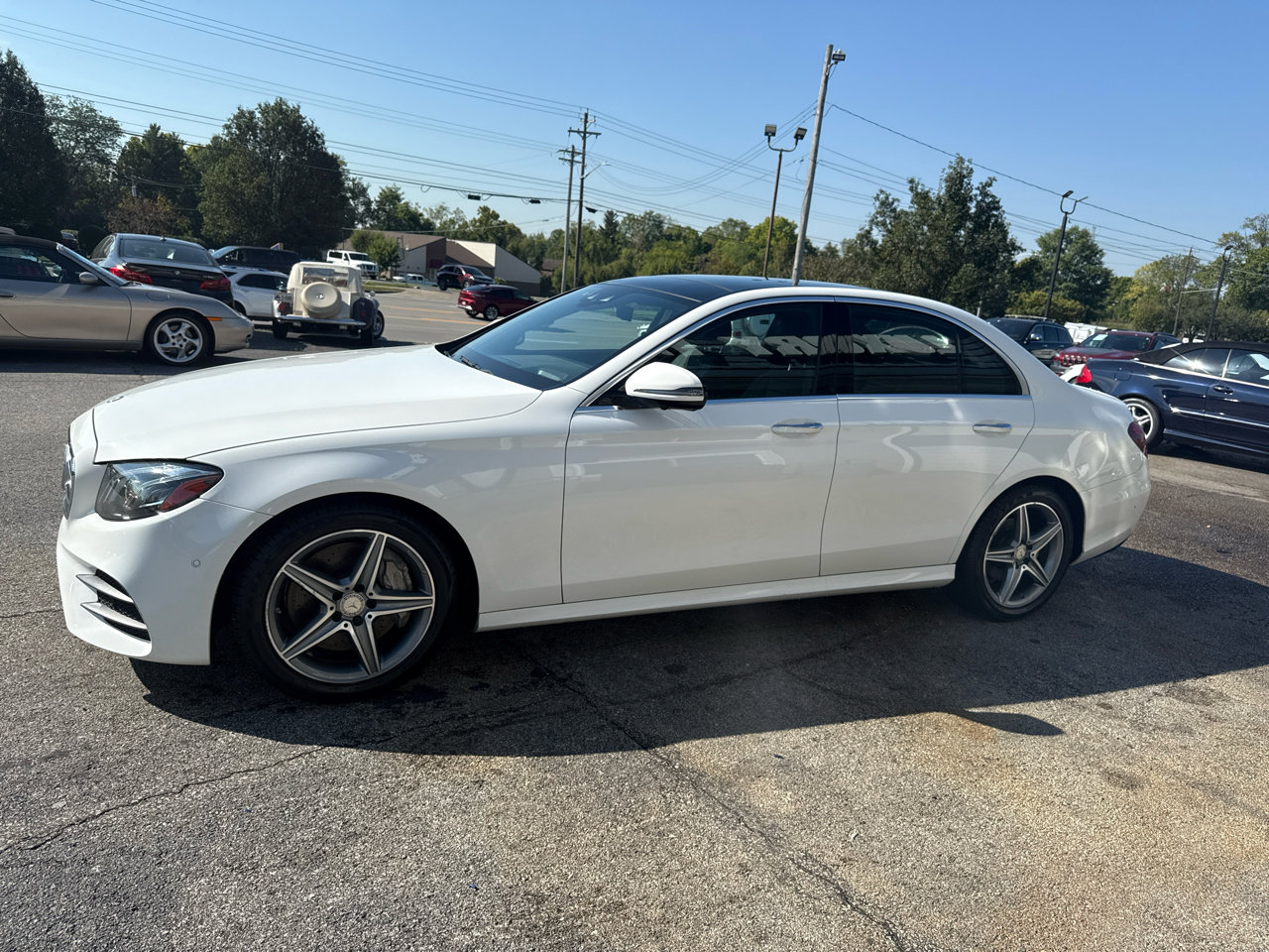 Used 2017 Mercedes-Benz E 300 4MATIC w/ Premium 3 Package image 13