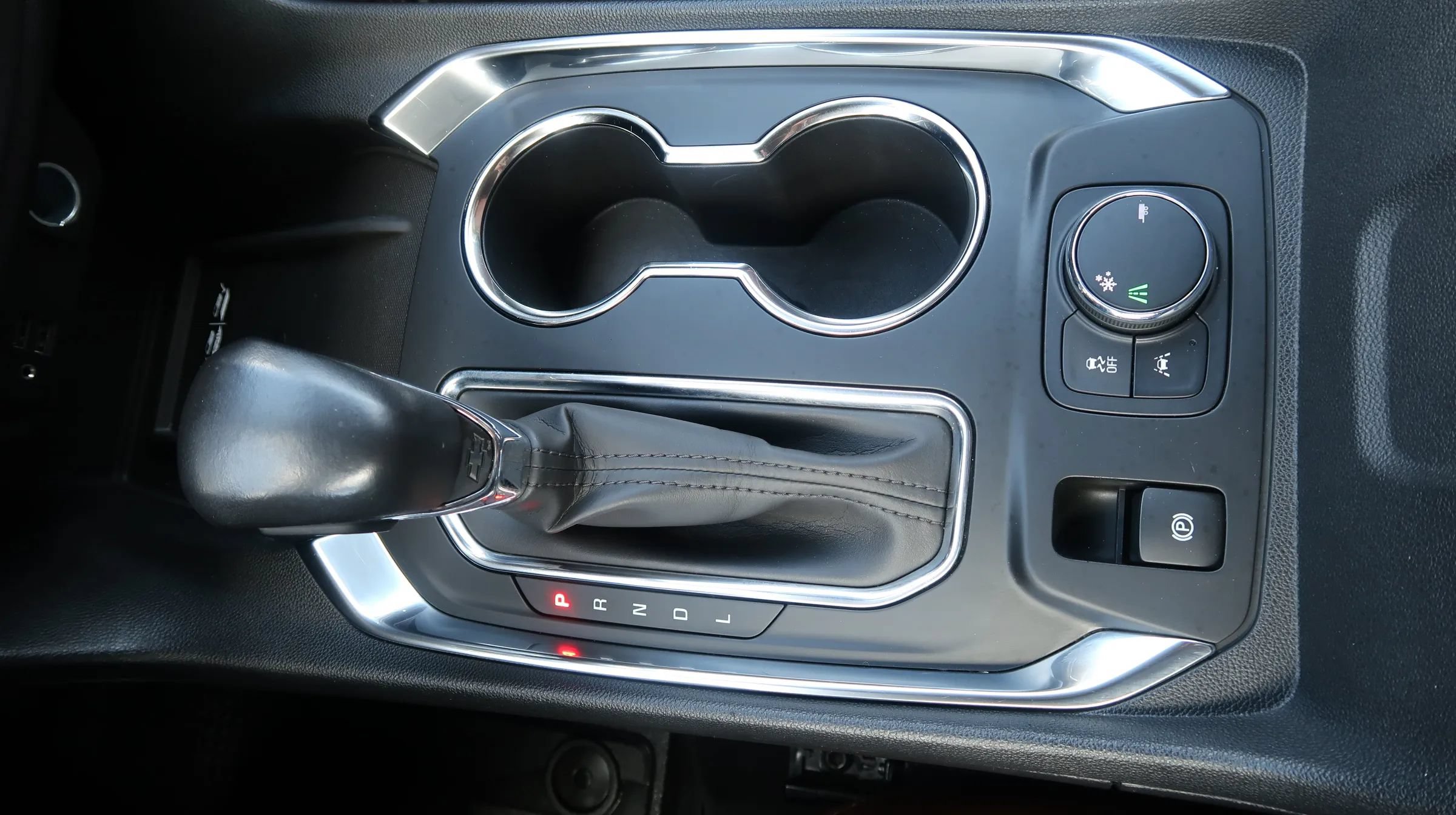 Used 2021 Chevrolet Traverse High Country FWD image 36
