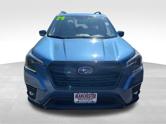 Used 2024 Subaru Forester Premium AWD/4WD image 2