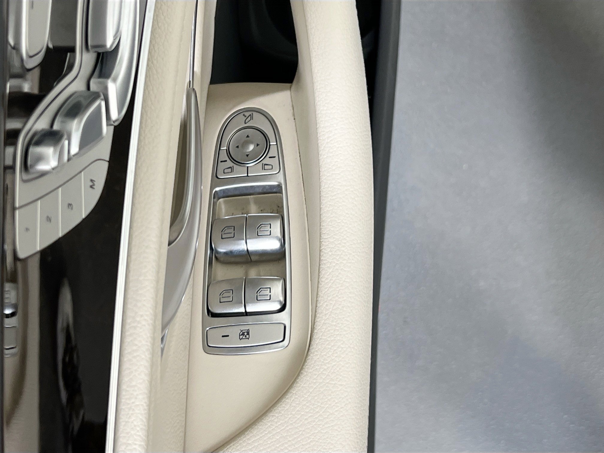 Used 2021 Mercedes-Benz E 350 4MATIC image 18