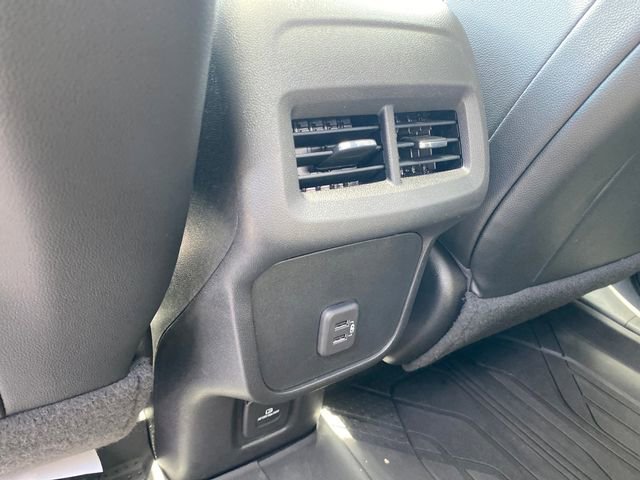 Certified 2023 Chevrolet Equinox RS w/ RS Leather Package image 21