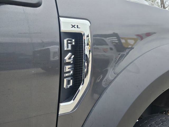 Used 2020 Ford F450 XL w/ Power Equipment Group image 4