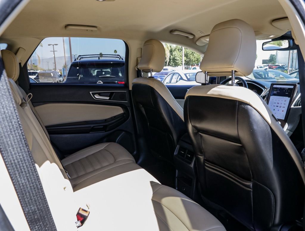 Used 2021 Ford Edge SEL image 20