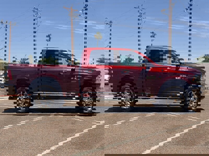 Used 2016 RAM 2500 Limited AWD/4WD image 3