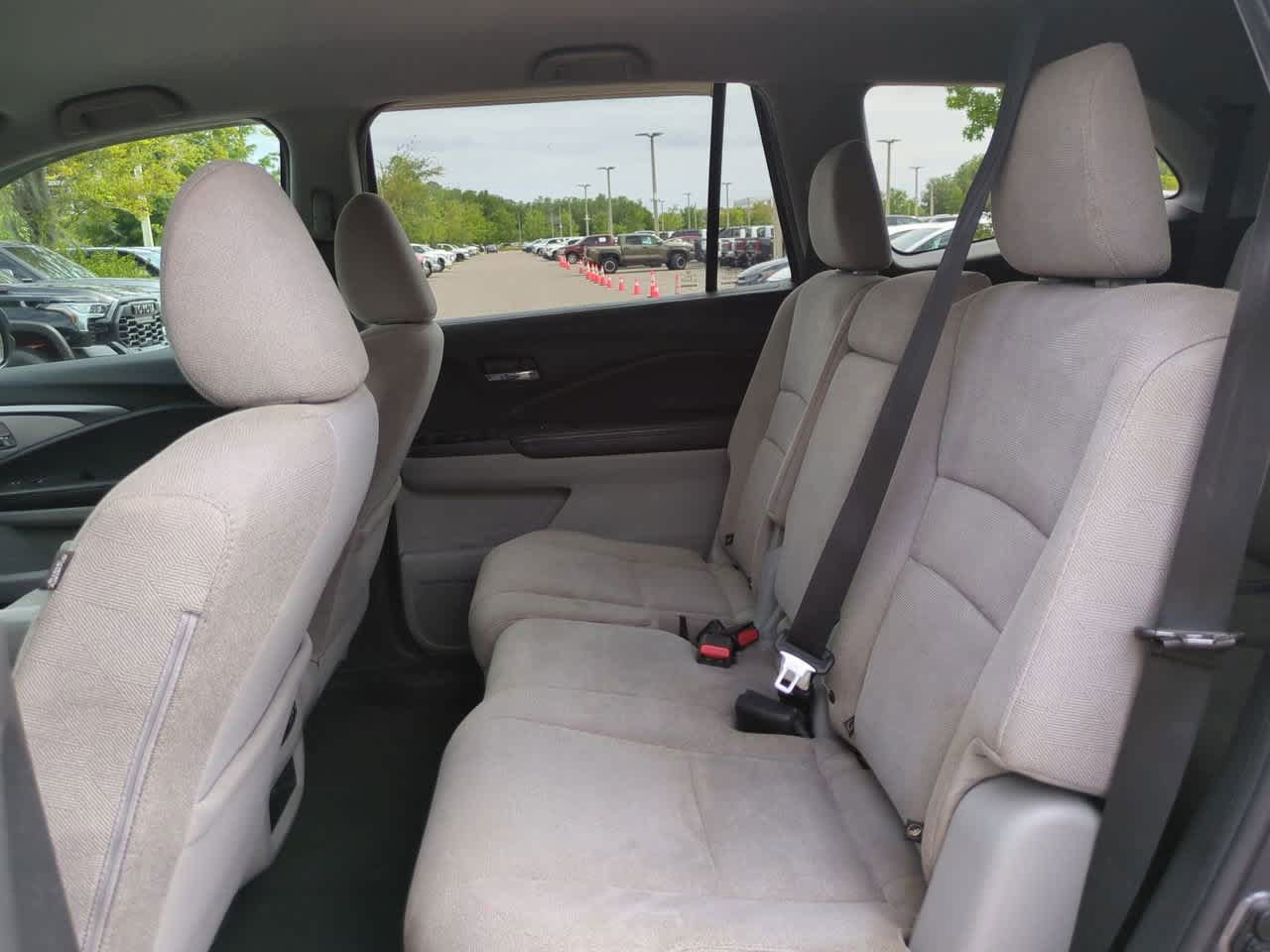 Used 2020 Honda Pilot EX image 14