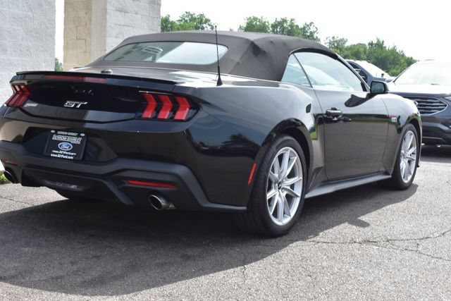 Used 2024 Ford Mustang GT Premium RWD image 11