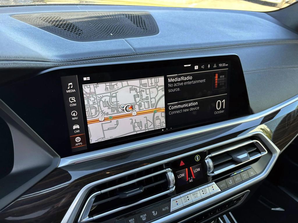 Used 2023 BMW X5 xDrive40i w/ Premium Package image 19