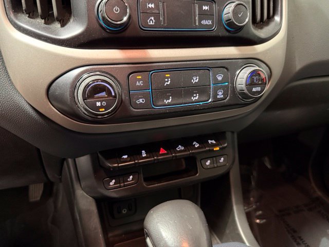 Used 2022 Chevrolet Colorado Z71 AWD/4WD image 19
