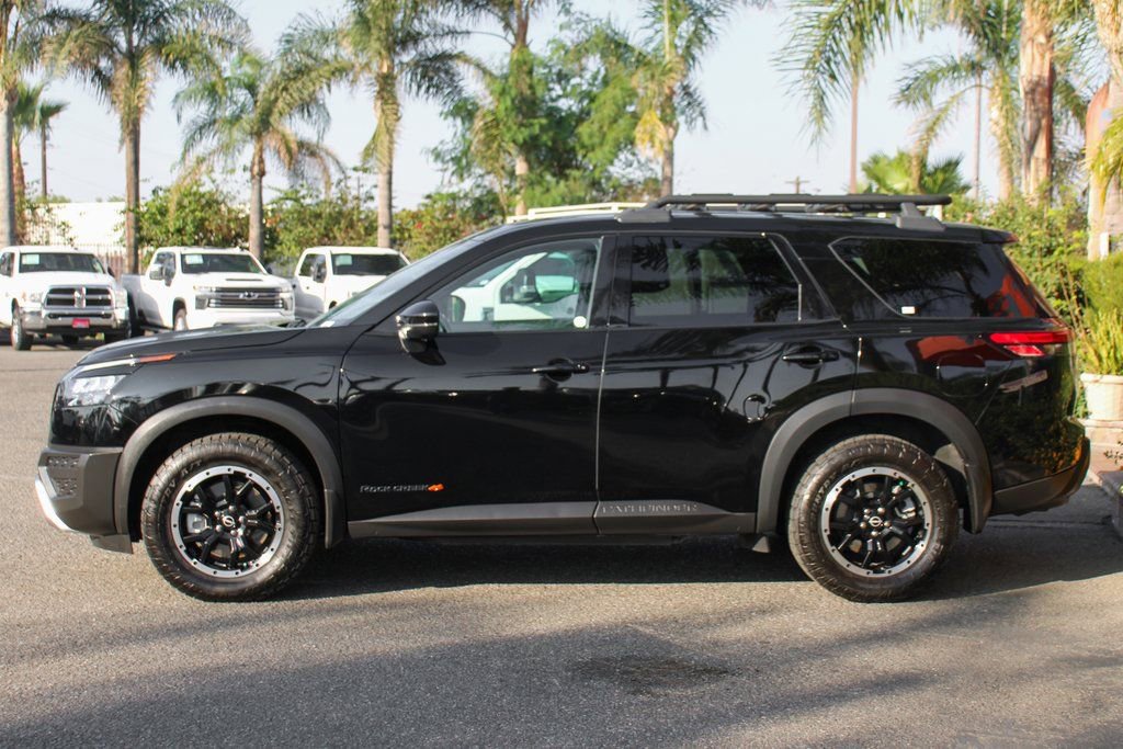 Used 2023 Nissan Pathfinder Rock Creek AWD/4WD image 5
