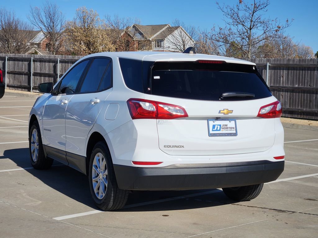 Used 2020 Chevrolet Equinox LS w/ LS Convenience Package image 6