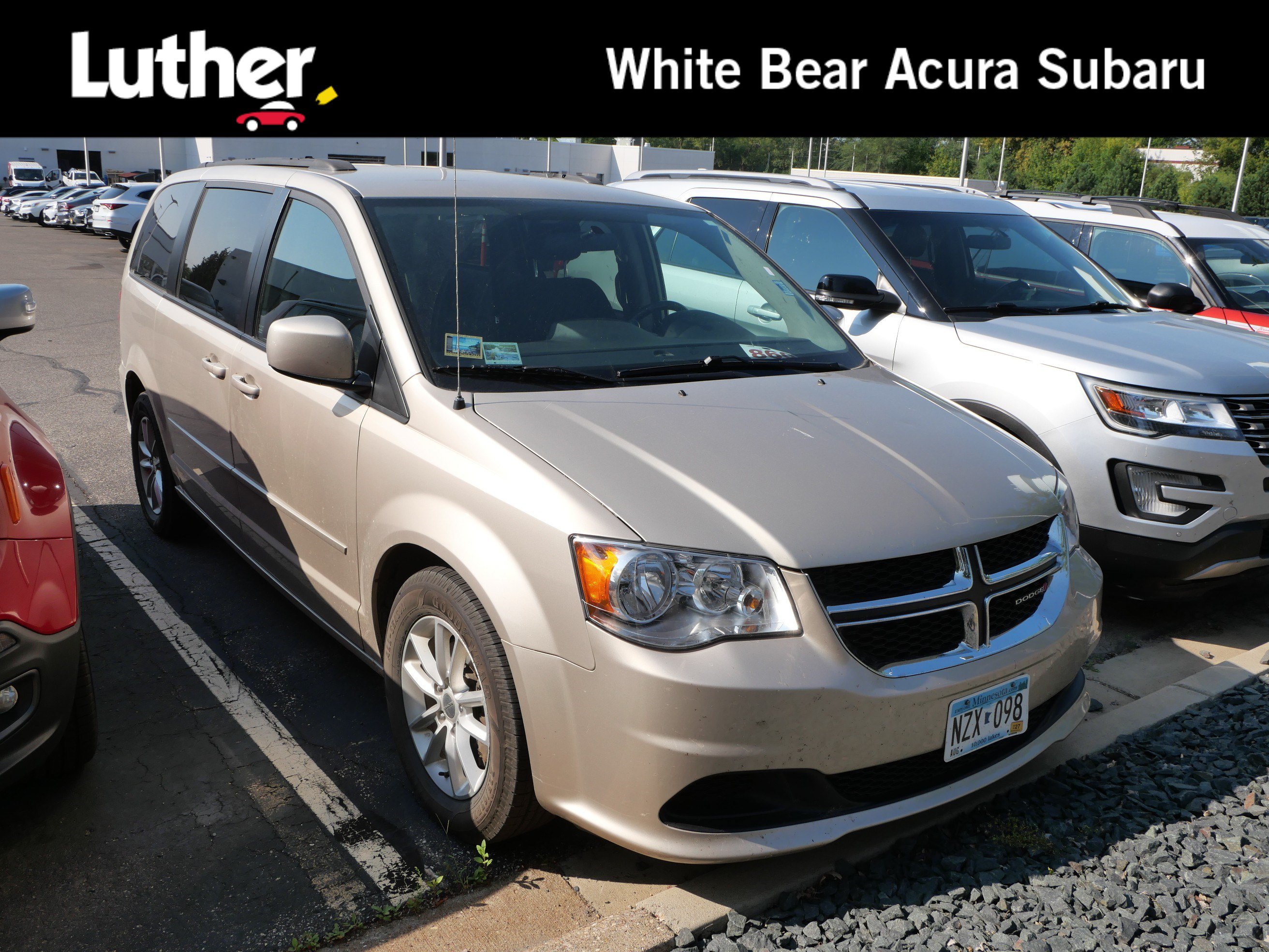 Used 2016 Dodge Grand Caravan SXT w/ Rear Park Assist Package