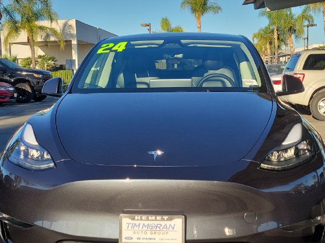 Used 2024 Tesla Model Y Long Range AWD/4WD image 28