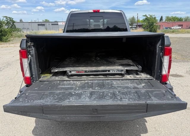 Used 2019 Ford F350 Platinum w/ Platinum Ultimate Package AWD/4WD image 17