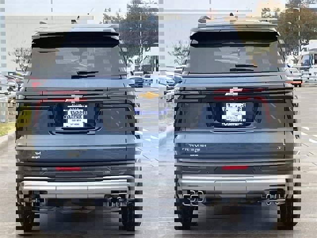 Used 2024 Chevrolet Traverse LT image 5