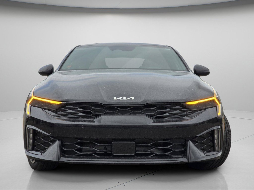 Used 2026 Kia K5 GT-Line image 3