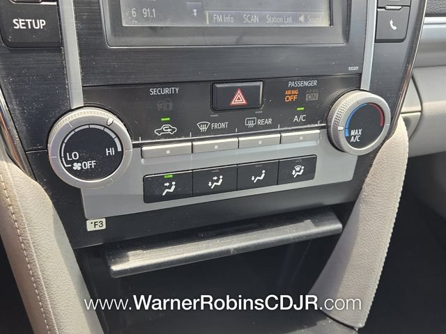 Used 2014 Toyota Camry LE FWD image 22