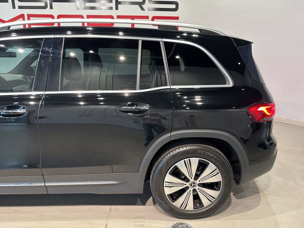 Used 2023 Mercedes-Benz EQB 300 4MATIC w/ Exclusive Package image 6