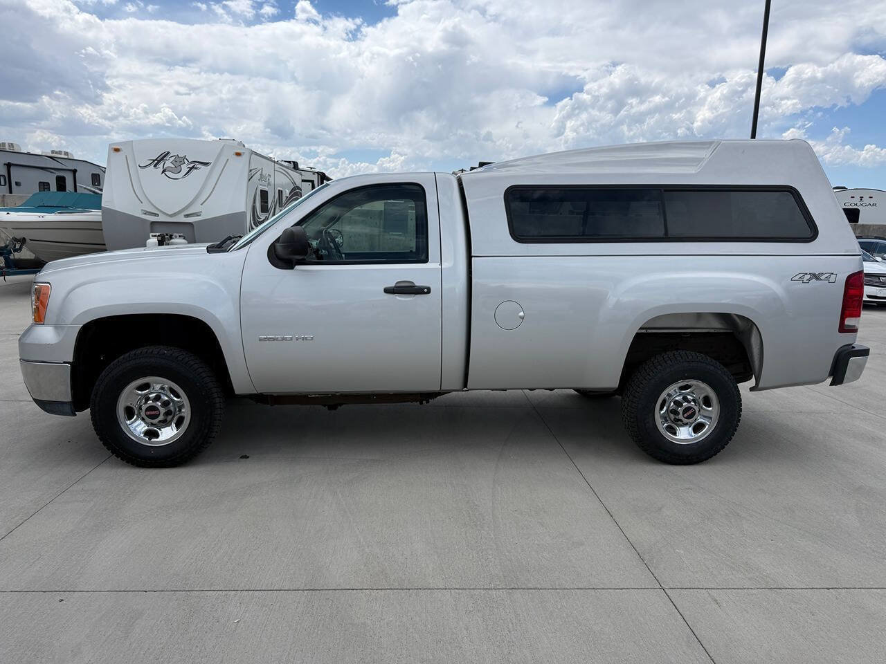 Used 2010 GMC Sierra 2500 SLE AWD/4WD image 7