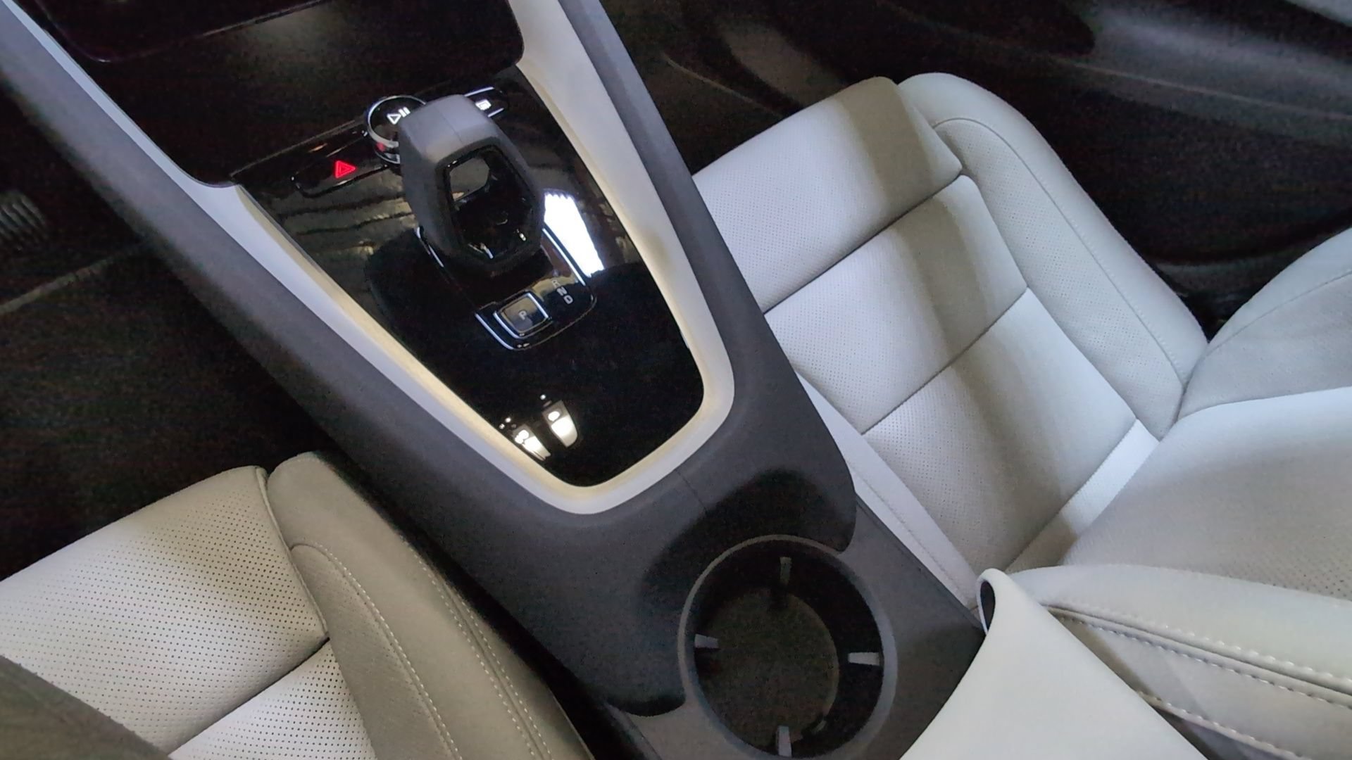 Certified 2024 Polestar Polestar 2 AWD/4WD image 12