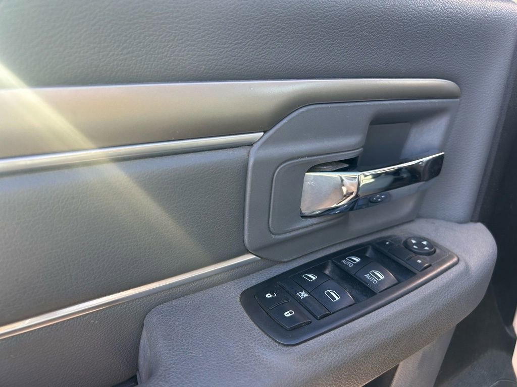 Used 2018 RAM 2500 SLT image 11