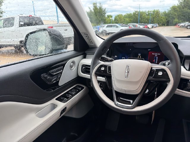 New 2026 Lincoln Aviator Reserve AWD/4WD image 19