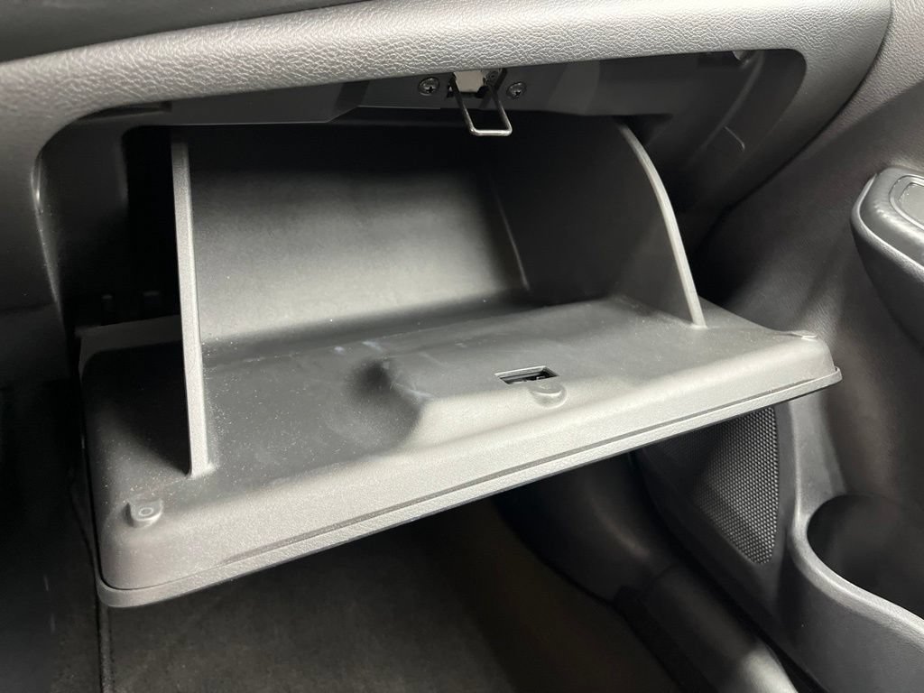 Used 2025 Nissan Versa S w/ Trunk Package FWD image 28