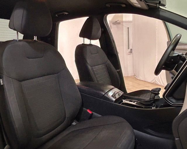 Used 2023 Hyundai Santa Cruz SEL image 13