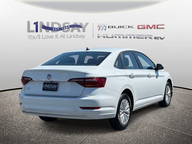 Used 2019 Volkswagen Jetta S image 2