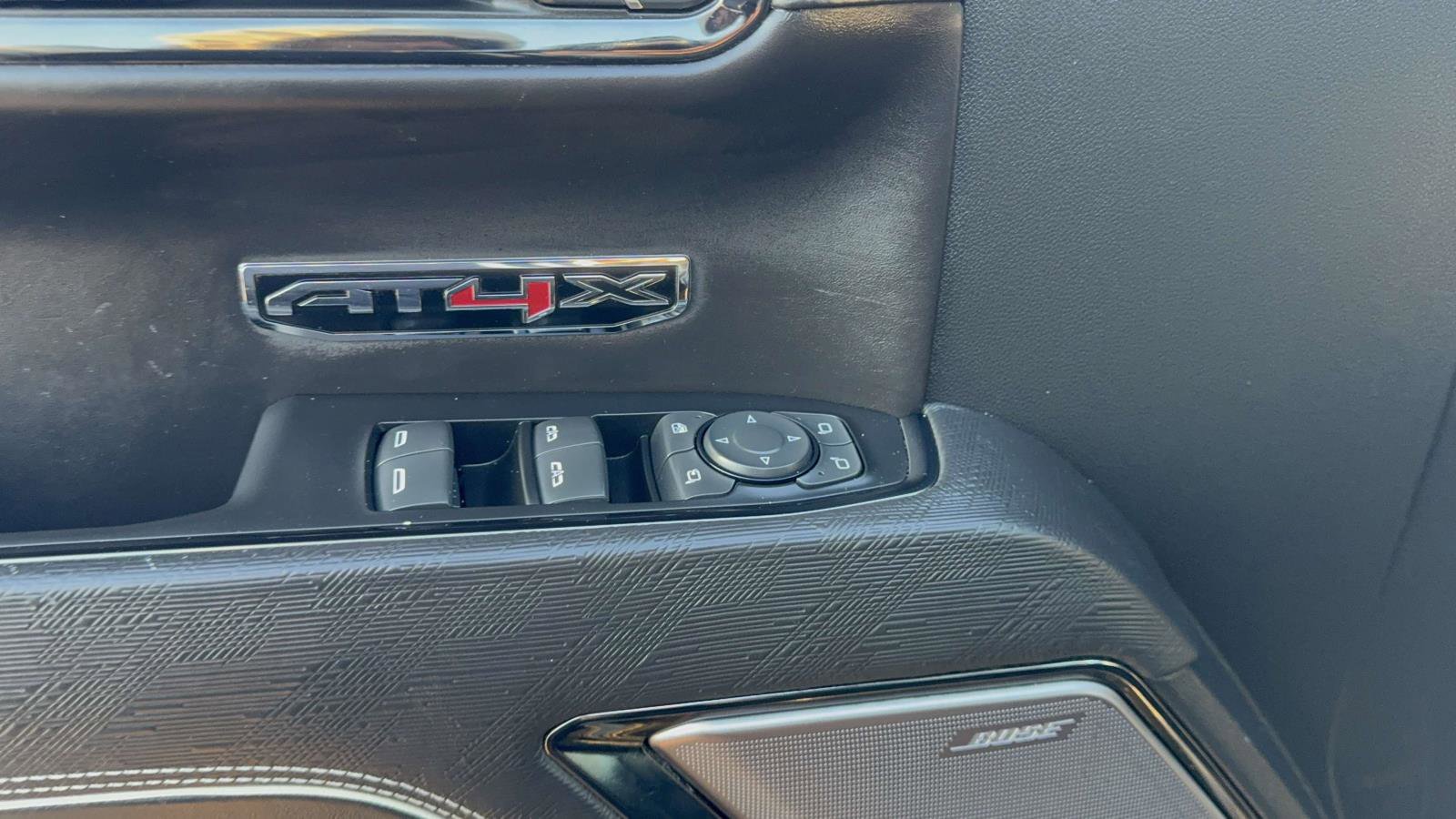 Used 2023 GMC Sierra 1500 AT4X image 21