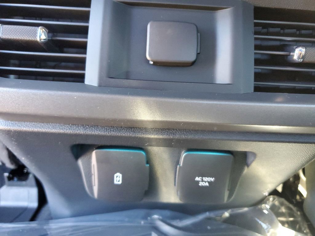New 2025 Ford F150 XLT w/ Equipment Group 302A MID image 13