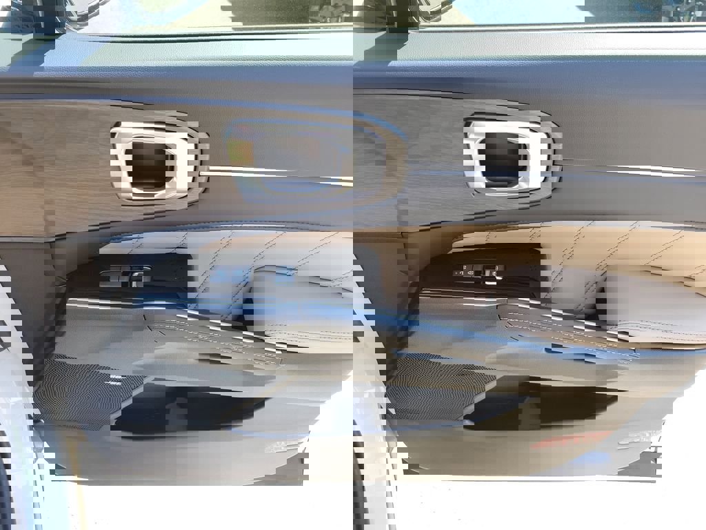 New 2026 Kia Sorento SX Prestige image 10