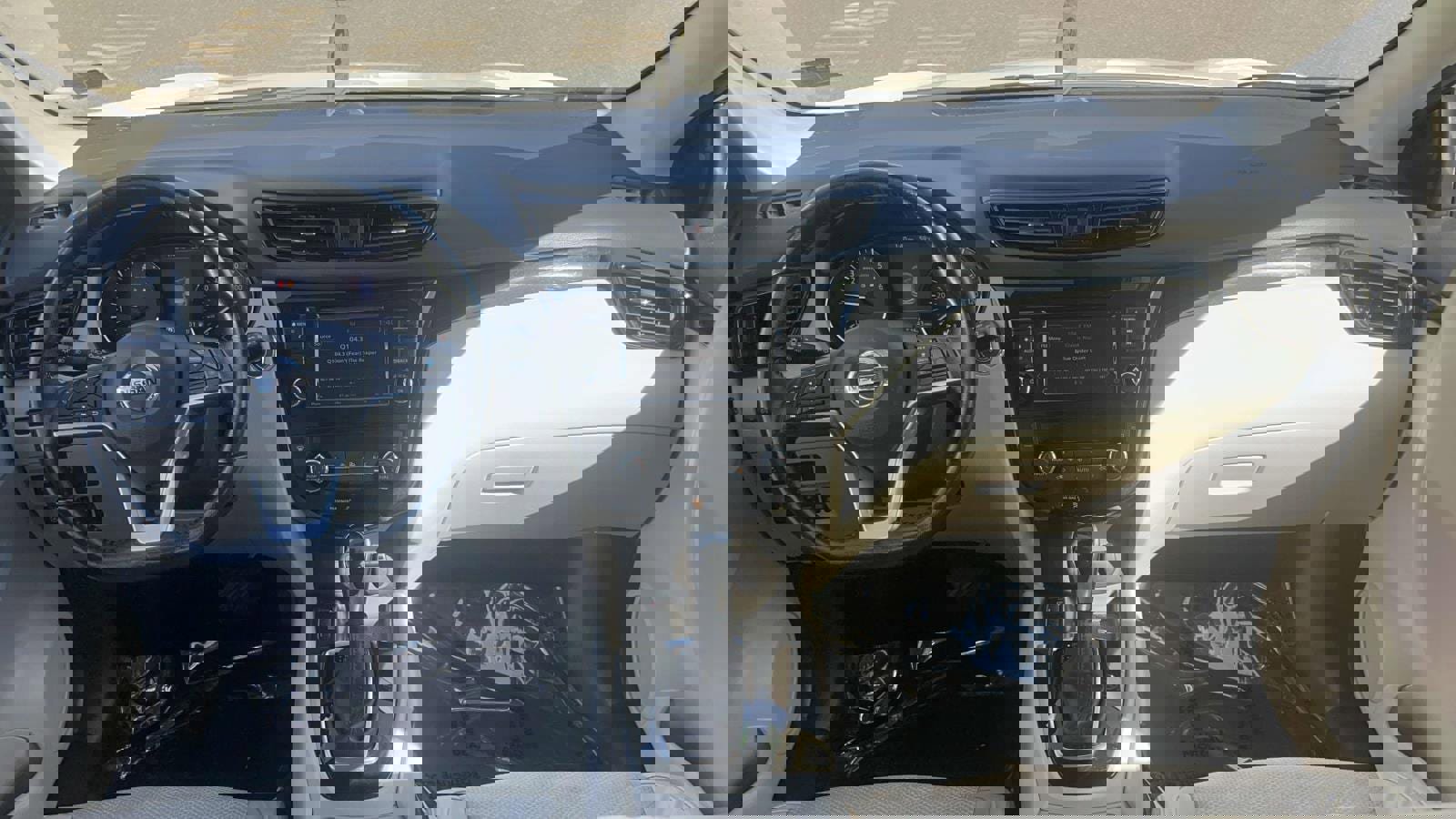 Used 2022 Nissan Rogue Sport SV w/ Technology Package image 33