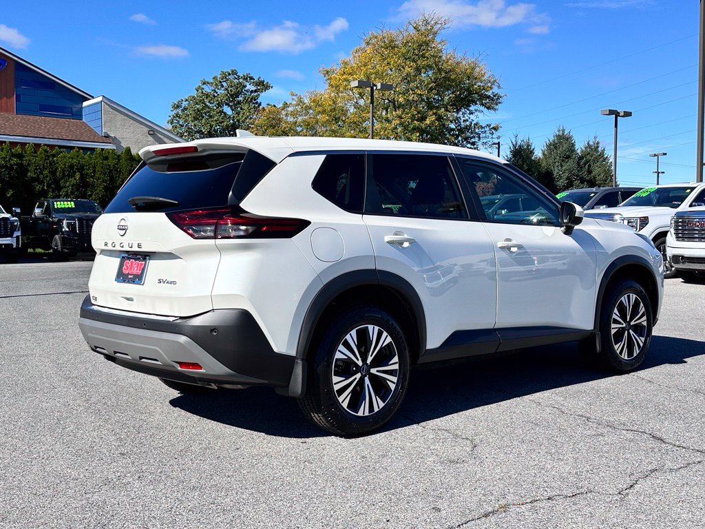 Used 2023 Nissan Rogue SV AWD/4WD image 10