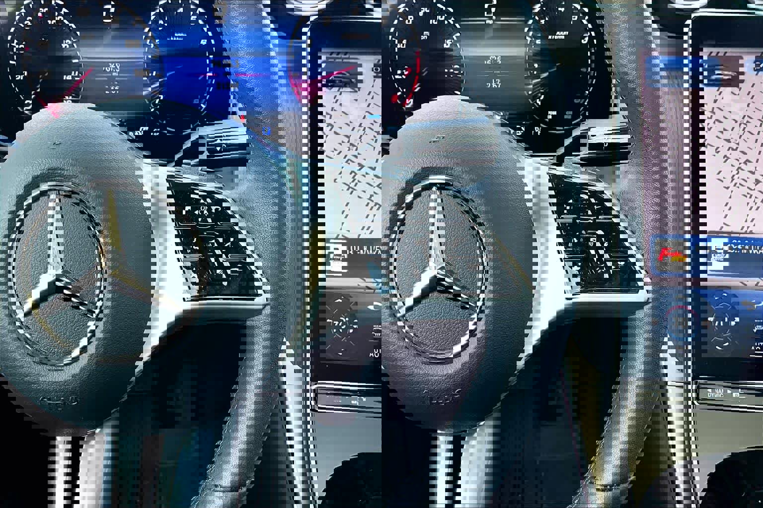 Certified 2023 Mercedes-Benz GLC 300 4MATIC image 26