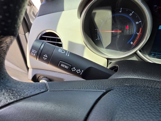 Used 2014 Chevrolet Cruze LS FWD image 21