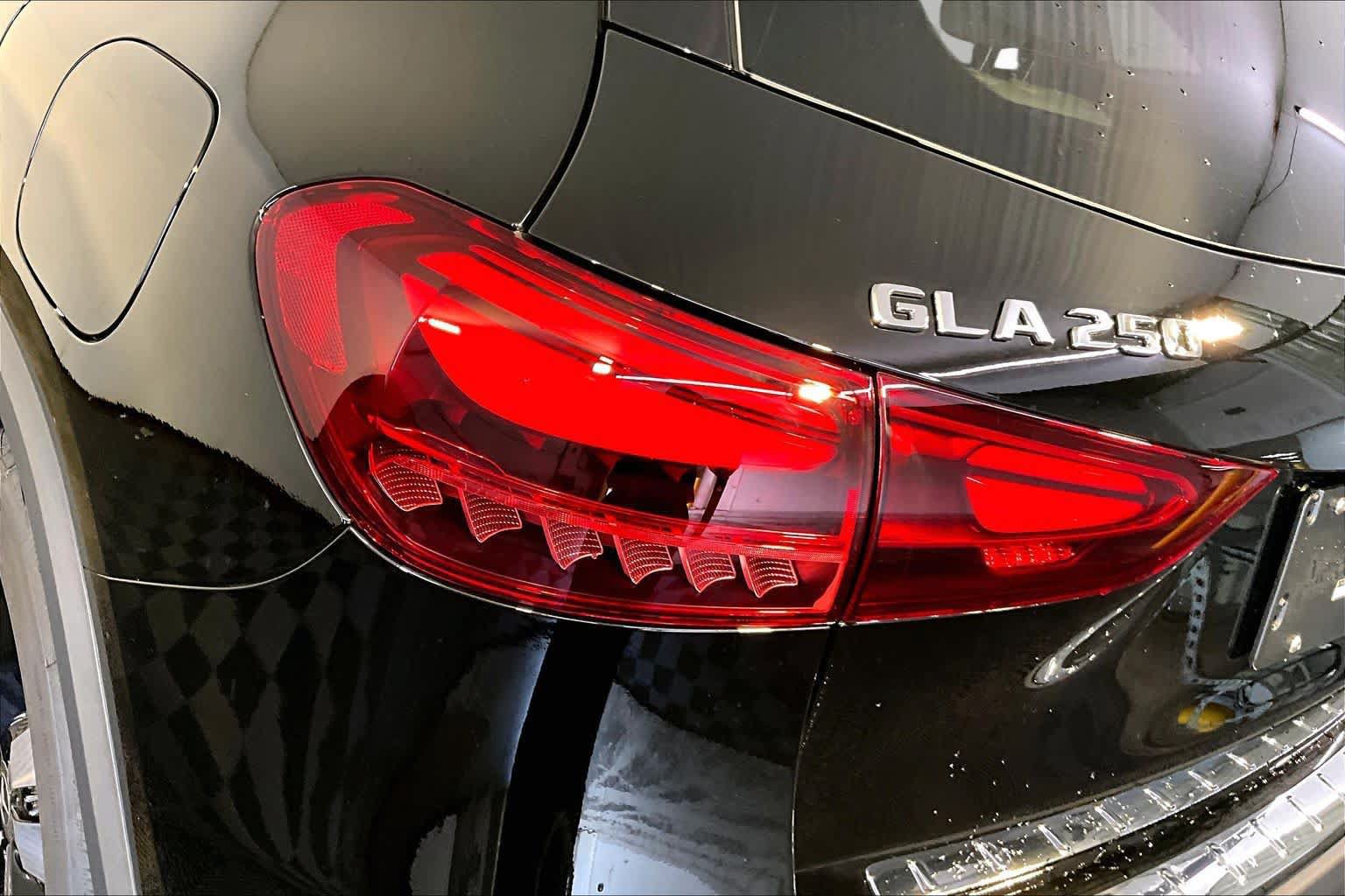 New 2026 Mercedes-Benz GLA 250 4MATIC image 5